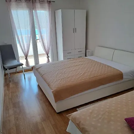 Andelic Apartament *