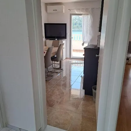 Andelic Apartament