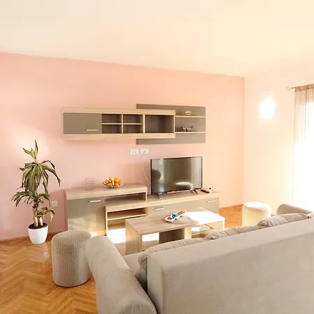Andelic Apartament